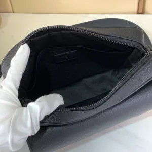 LV Boarding Messenger Bag - RBV118