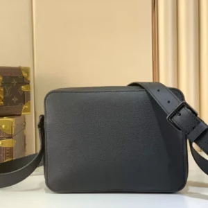 LV Boarding Messenger Bag - RBV118