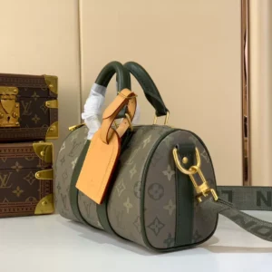LV Keepall Bandoulière 25 Bag - RBV108