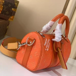 LV Keepall Bandoulière 25 Bag - RBV125