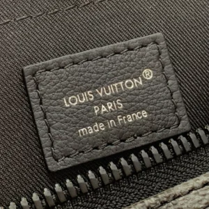 LV Keepall Bandoulière 25 Bag - RBV126