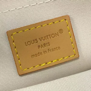 LV Nil Cross-body Bag - RBV112