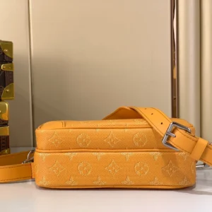 LV Nil Cross-body Bag - RBV112