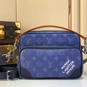LV Nil Cross-body Bag - RBV113