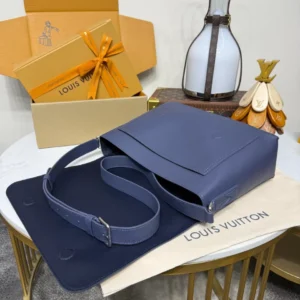 LV Speed Messenger Bag - RBV115