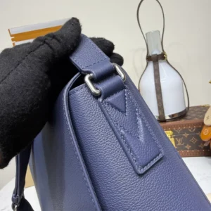 LV Speed Messenger Bag - RBV115