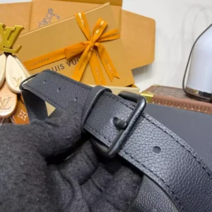 LV Speed Messenger Bag - RBV116