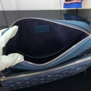 LV Trio Messenger Bag - RBV121