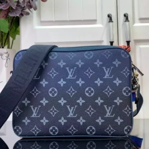LV Trio Messenger Bag - RBV121