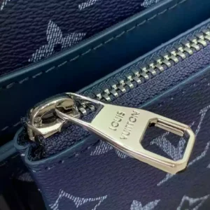 LV Trio Messenger Bag - RBV121