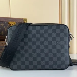 LV Trio Messenger Bag - RBV123