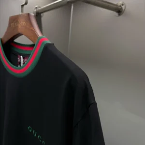 Gucci Ribbed-Trim Cotton T-shirt - GRT25