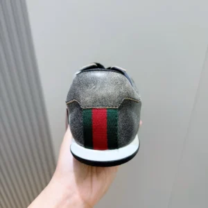 Gucci Shift Leather Sneakers – RGS99