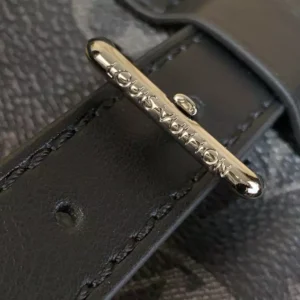 LV Christopher MM Monogram Eclipse - RBV133