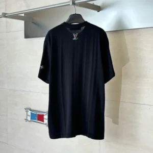 LV Embellished Short-Sleeved Crewneck - LRT124