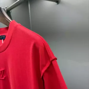 LV Embossed LV T-Shirt - LRT116