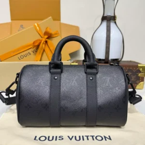 LV Keepall Bandoulière 25 Bag - RBV128