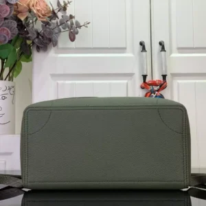 LV Steamer Backpack - RBV139