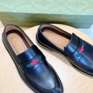 GC Men's Loafer With Web In Black Leather - RG05