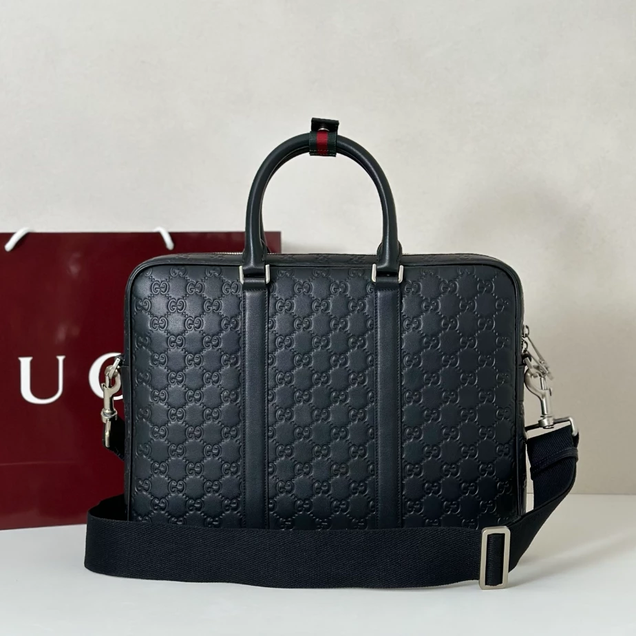 Gucci Emblem Large Briefcase In Black GG Leather - GB044