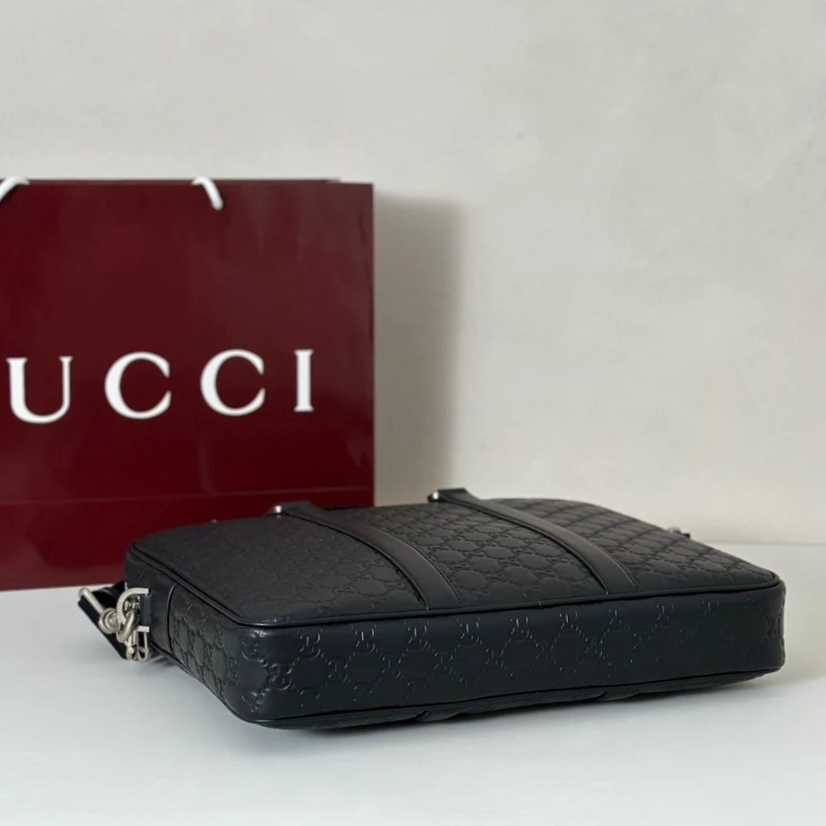 Gucci Emblem Large Briefcase In Black GG Leather - GB044