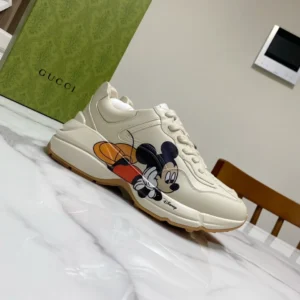 Gucci Rhyton Sneaker – RGS106