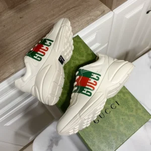 Gucci Rhyton Sneaker – RGS106