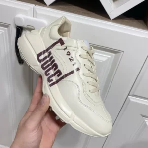 Gucci Rhyton Sneaker – RGS109