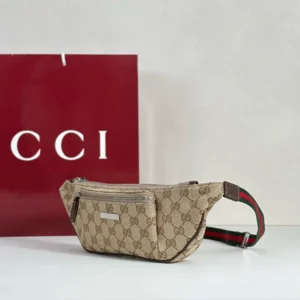 Gucci Tag Small Belt Bag - GB043