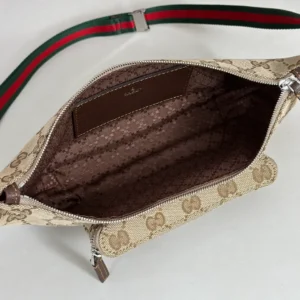 Gucci Tag Small Belt Bag - GB043