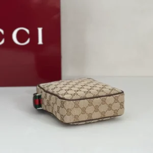 Gucci Tag Small Crossbody Bag - GB041