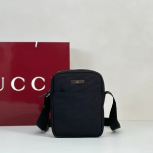 Gucci Tag Small Crossbody Bag In Black Nylon - GB040