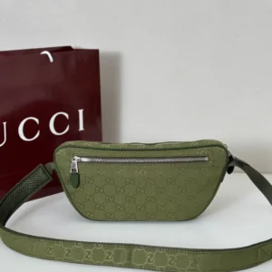 Gucci GG Canvas Large Slingbag in Green - GB052