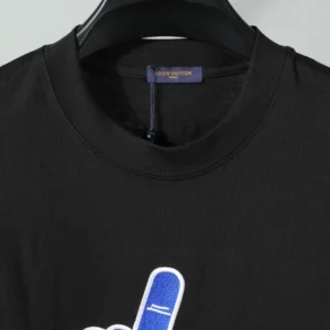 LV Short-Sleeved Signature Patch Crewneck - LRT136