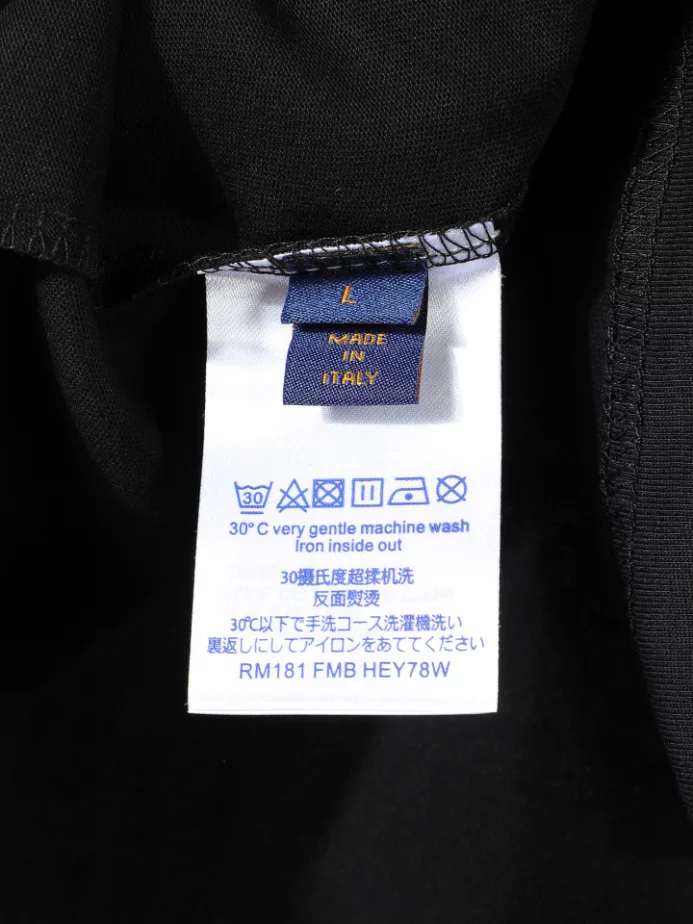 LV Short-Sleeved Signature Patch Crewneck - LRT136