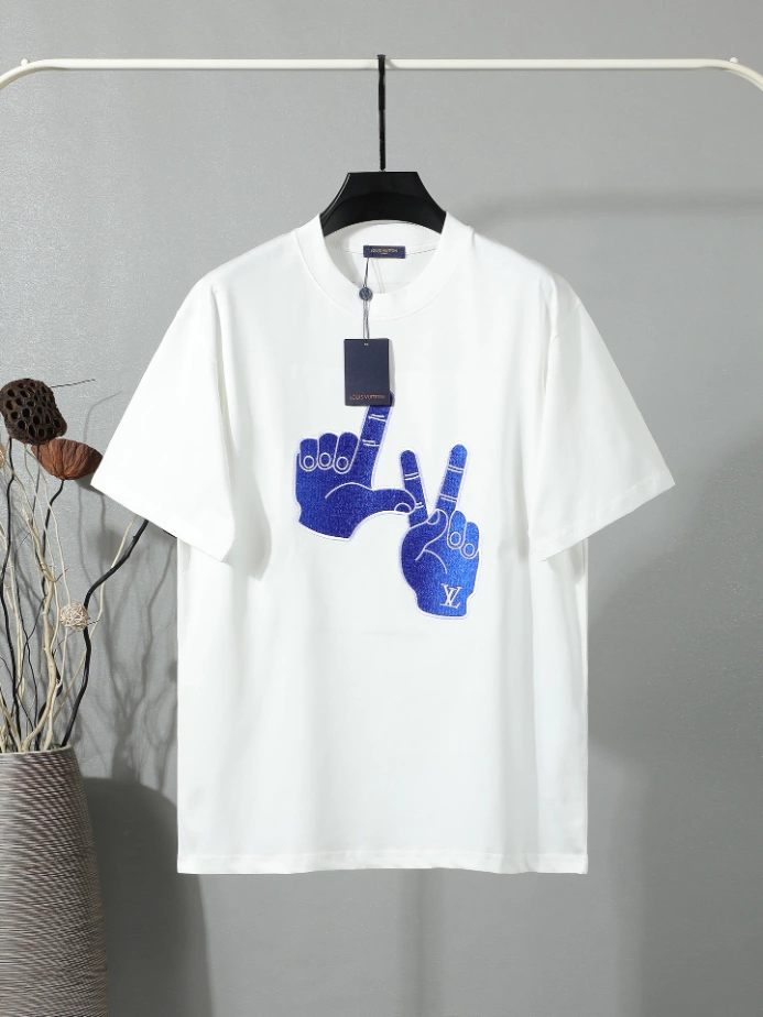 LV Short-Sleeved Signature Patch Crewneck - LRT137