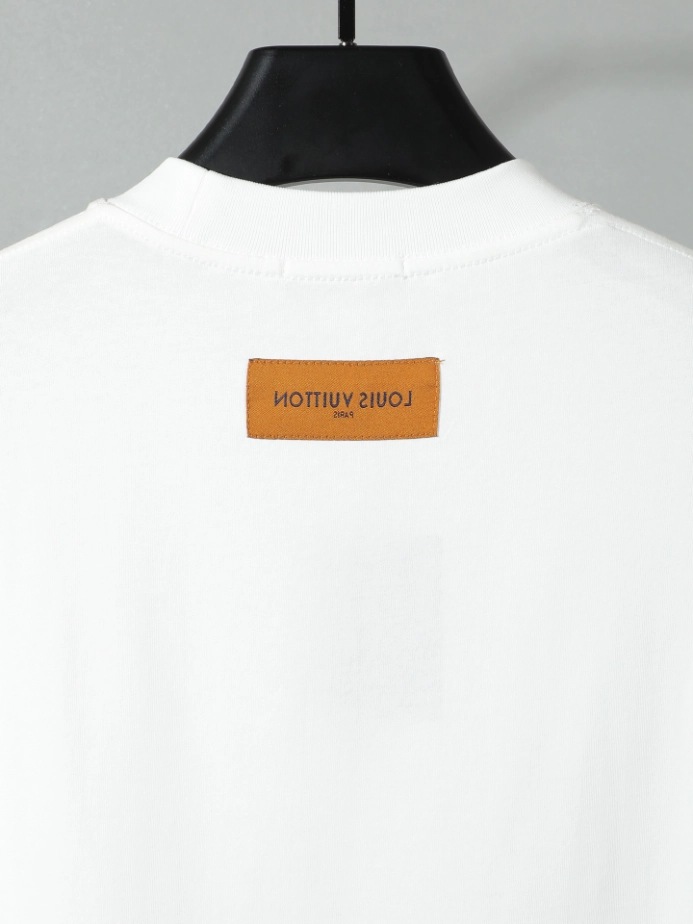 LV Short-Sleeved Signature Patch Crewneck - LRT137
