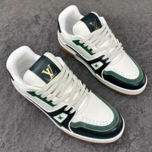 LV Trainer Sneaker - RLS189