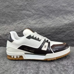 LV Trainer Sneaker - RLS190