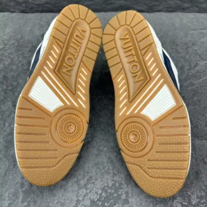 LV Trainer Sneaker - RLS192
