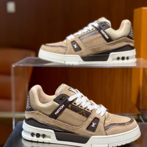 LV Trainer Sneaker - RLS195