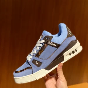 LV Trainer Sneaker - RLS196