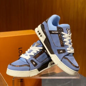 LV Trainer Sneaker - RLS196