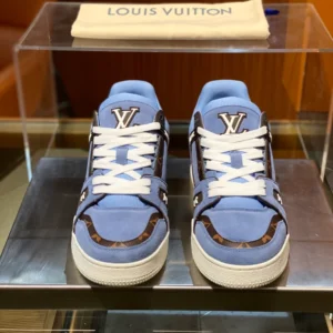 LV Trainer Sneaker - RLS196