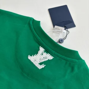 Louis Vuitton Embroidered Signature Short-Sleeved T-Shirt - LRT152