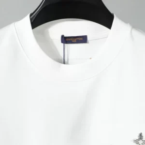 Louis Vuitton Embroidered Signature T-Shirt - LRT149