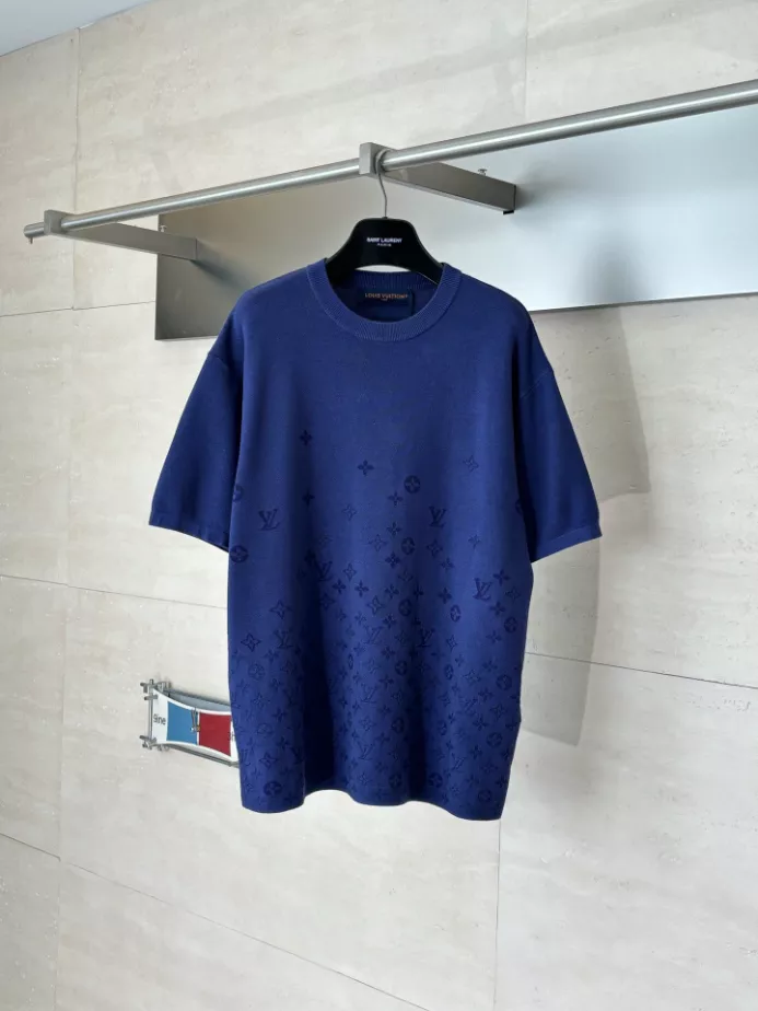 Louis Vuitton Gradient Signature Flock Print T-Shirt - LRT155