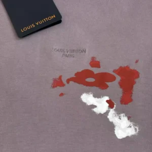 Louis Vuitton Graphic T-Shirt - LRT153