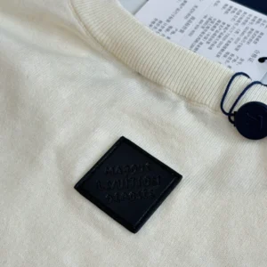Louis Vuitton Logo Cotton T-Shirt - LRT165