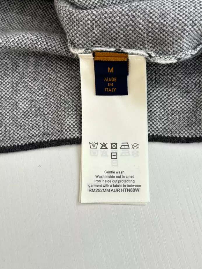 Louis Vuitton Monogram Short-Sleeved Crewneck - LRT160